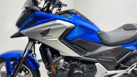 Honda NC750X 2017 MK2 NEW MOT TRADE SALE 750CC MANUAL BIKE 10