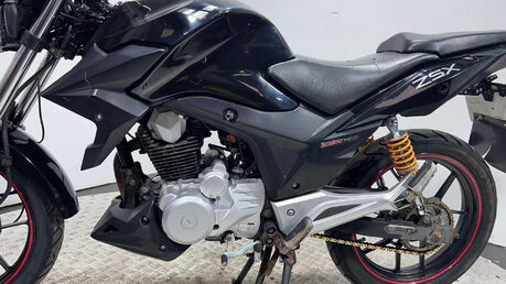 Lexmoto ZSX 2013 4K RUNNING PROJECT BIKE 125CC 6