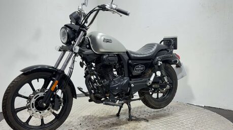 Lexmoto Michigan 125 Roadster/Retro Petrol Manual Euro 4 (10 ps) 5