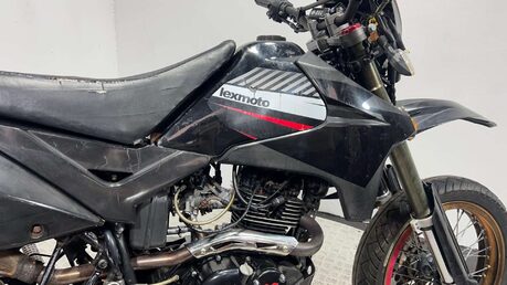 Lexmoto Adrenaline 2017 SUPER MOTO 4K PROJECT ENDURO 125CC 17
