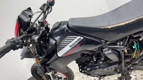Lexmoto Adrenaline 2017 SUPER MOTO 4K PROJECT ENDURO 125CC 9