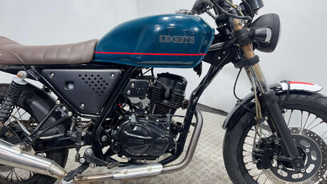 Lexmoto Tempest RETRO 2023 7K RUNNING PROJECT BIKE 125CC 9