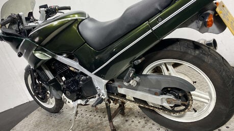 Kawasaki GPZ 1990 29K RUNNING PROJECT BIKE 500CC CLASSIC 18