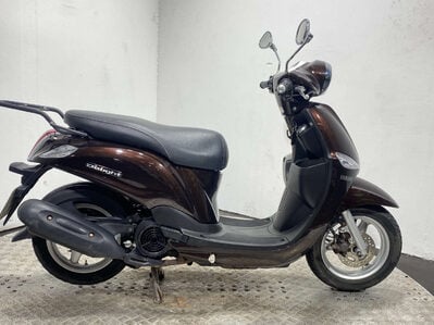 Yamaha Delight 2014 8K GOOD RUNNING LIGHT PROJECT SCOOTER BIKE