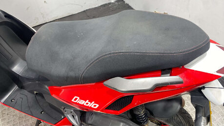 Lexmoto Diablo 2020 13K NON RUNNING 125CC PROJECT SCOOTER BIKE 17