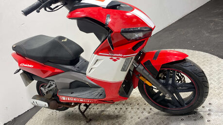 Lexmoto Diablo 2020 13K NON RUNNING 125CC PROJECT SCOOTER BIKE 20