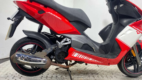 Lexmoto Diablo 2020 13K NON RUNNING 125CC PROJECT SCOOTER BIKE 8