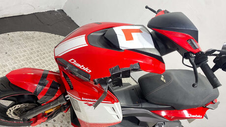 Lexmoto Diablo 2020 13K NON RUNNING 125CC PROJECT SCOOTER BIKE 14