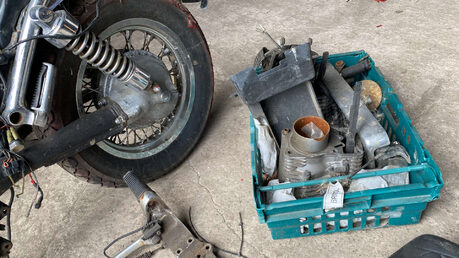 Suzuki GS 1991 PARTS BIKE 20K ROLLING CHASSIS CLASSIC 13