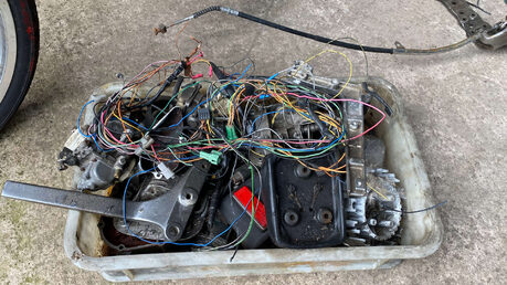 Suzuki GS 1991 PARTS BIKE 20K ROLLING CHASSIS CLASSIC 27