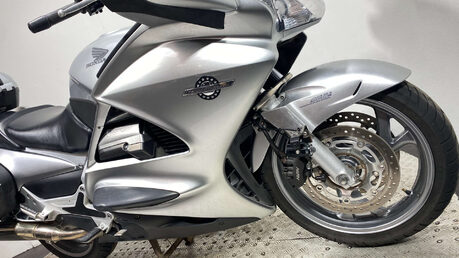 Honda ST 2007 78K RUNNING PROJECT BIKE 1300CC 6