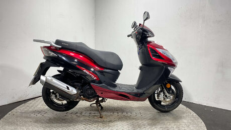 Sinnis Shuttle 2022 5K GOOD RUNNING PROJECT BIKE SCOOTER 125CC 1