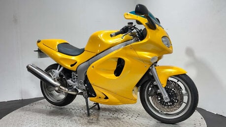 Triumph Sprint 2002 47k RUNNING PROJECT BIKE 955CC 3