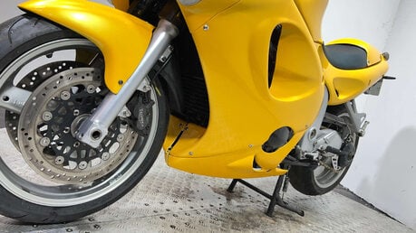 Triumph Sprint 2002 47k RUNNING PROJECT BIKE 955CC 24