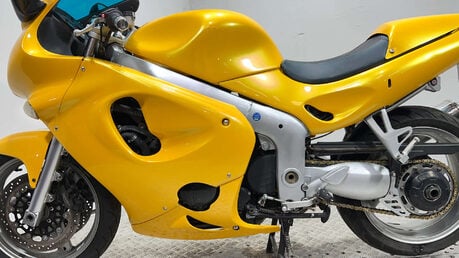 Triumph Sprint 2002 47k RUNNING PROJECT BIKE 955CC 17
