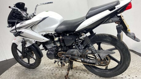 Honda CBF125 2013 CBF125 29K NON RUNNING PROJECT BIKE 125CC 6