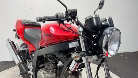Hyosung GT 125cc 2008 21K SPARES / REPAIRS / PROJECT 22