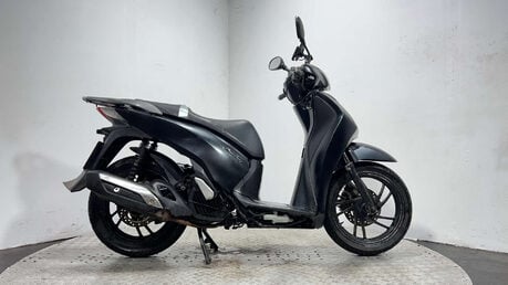 Honda SH125 SH125 2016 NON RUNNING PROJECT PARTS SCOOTER 1