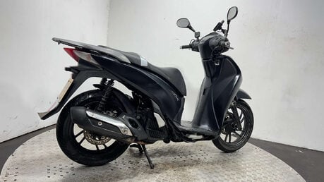 Honda SH125 SH125 2016 NON RUNNING PROJECT PARTS SCOOTER 2
