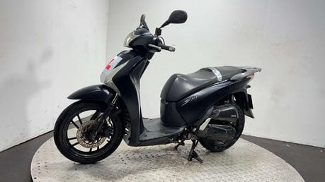 Honda SH125 SH125 2016 NON RUNNING PROJECT PARTS SCOOTER 5