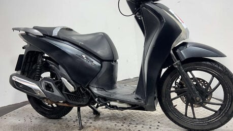 Honda SH125 SH125 2016 NON RUNNING PROJECT PARTS SCOOTER 8