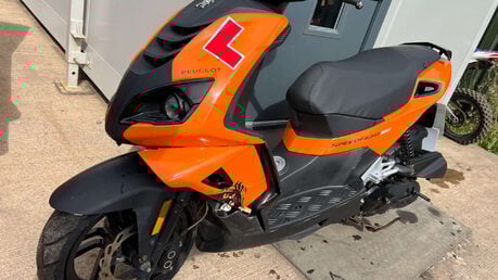 Peugeot Speedfight 2020 50CC 4K RUNNING PROJECT SCOOTER 4