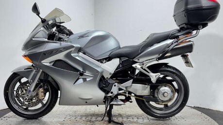 Honda VFR VTEC 2006 51k new MOT serviced commuter 800cc 4
