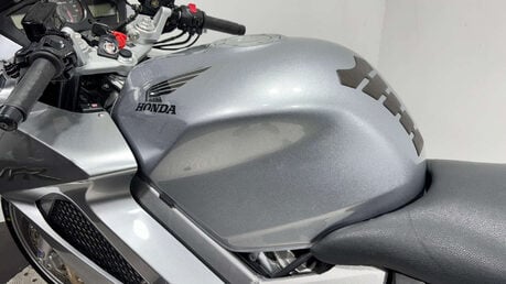 Honda VFR VTEC 2006 51k new MOT serviced commuter 800cc 25