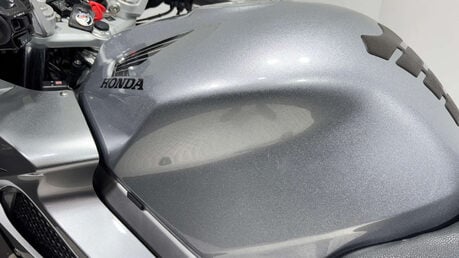 Honda VFR VTEC 2006 51k new MOT serviced commuter 800cc 21