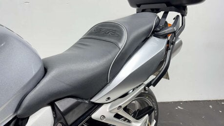 Honda VFR VTEC 2006 51k new MOT serviced commuter 800cc 37