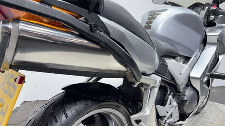 Honda VFR VTEC 2006 51k new MOT serviced commuter 800cc 39