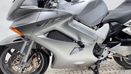 Honda VFR VTEC 2006 51k new MOT serviced commuter 800cc 42