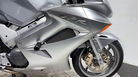 Honda VFR VTEC 2006 51k new MOT serviced commuter 800cc 44