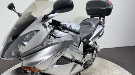 Honda VFR VTEC 2006 51k new MOT serviced commuter 800cc 33