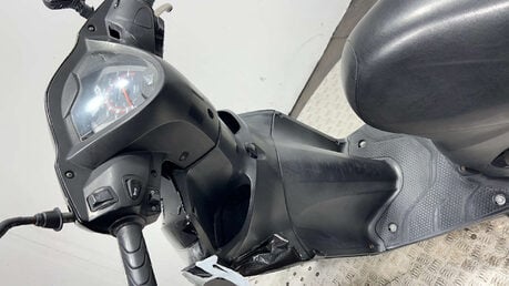 Honda Vision NSC 2016 NON RUNNING PROJECT SCOOTER 110CC 17