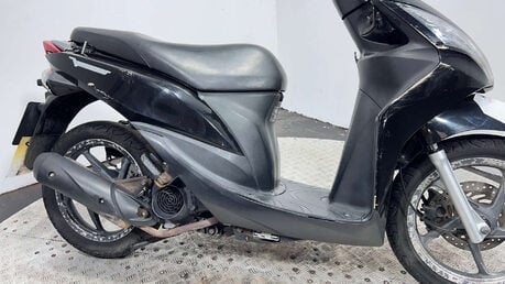 Honda Vision NSC 2016 NON RUNNING PROJECT SCOOTER 110CC 8