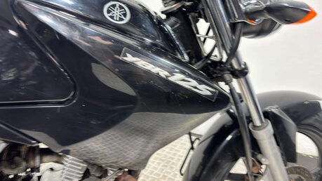 Yamaha YBR 125 2011 NON RUNNING PROJECT BIKE SPARE OR REPAIR 125CC 19