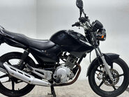 Yamaha YBR 125 2011 NON RUNNING PROJECT BIKE SPARE OR REPAIR 125CC 1