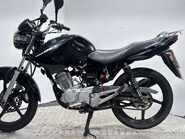 Yamaha YBR 125 2011 NON RUNNING PROJECT BIKE SPARE OR REPAIR 125CC 4