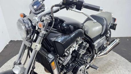 Yamaha Vmax 1998 22k classic running project bike full power 5