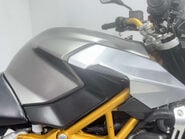 Aprilia Shiver 17 SL Naked Petrol Manual (93 ps) 18