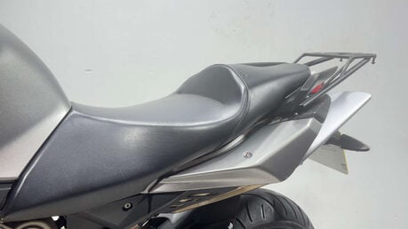 Aprilia Shiver 17 SL Naked Petrol Manual (93 ps) 27