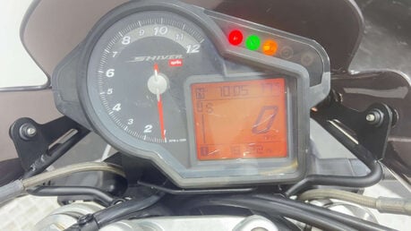 Aprilia Shiver 17 SL Naked Petrol Manual (93 ps) 28