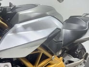 Aprilia Shiver 17 SL Naked Petrol Manual (93 ps) 24