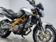 Aprilia Shiver 17 SL Naked Petrol Manual (93 ps) 2