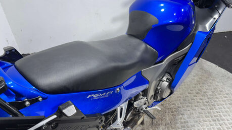 Honda CBR 2001 52k GREAT RUNNING PROJECT BIKE 1100CC 24