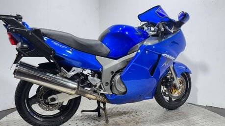Honda CBR 2001 52k GREAT RUNNING PROJECT BIKE 1100CC 3