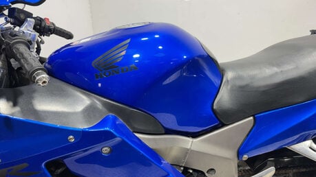 Honda CBR 2001 52k GREAT RUNNING PROJECT BIKE 1100CC 16