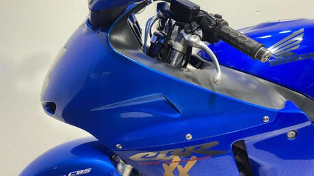 Honda CBR 2001 52k GREAT RUNNING PROJECT BIKE 1100CC 22