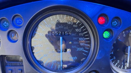 Honda CBR 2001 52k GREAT RUNNING PROJECT BIKE 1100CC 20